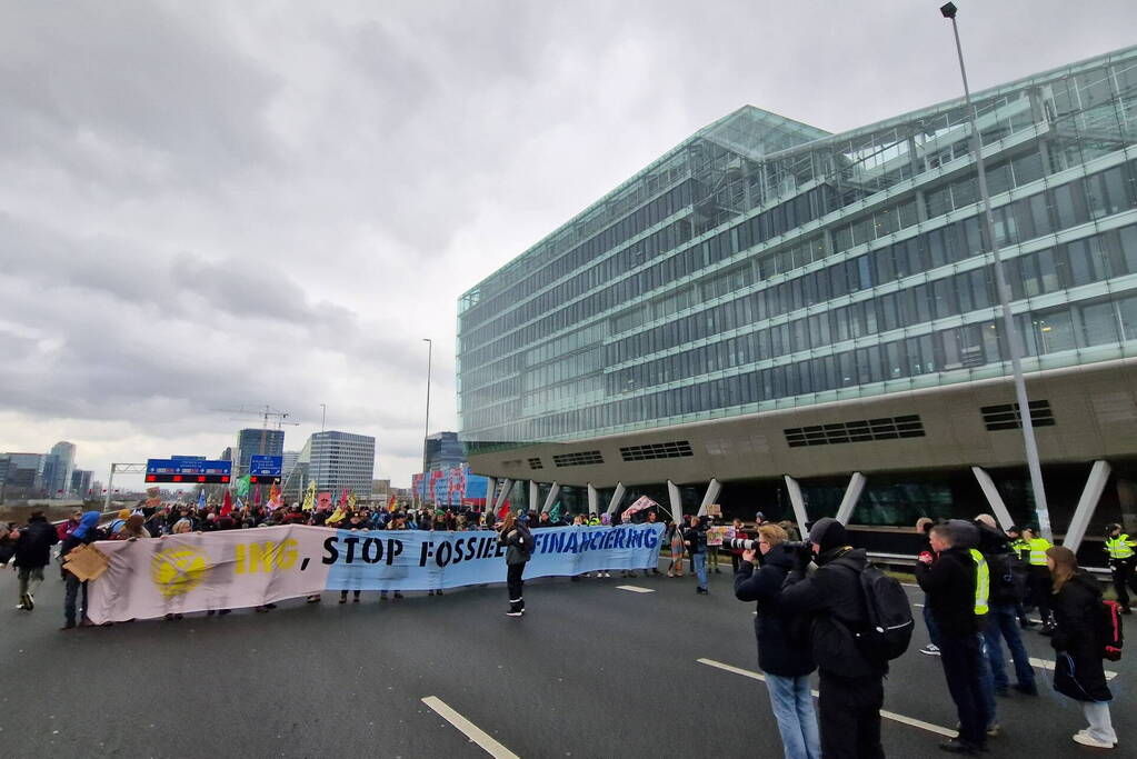 Meer dan 300 aanhoudingen bij demonstratie