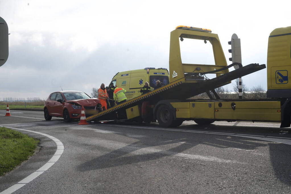 Veel schade bij kop-staartbotsing