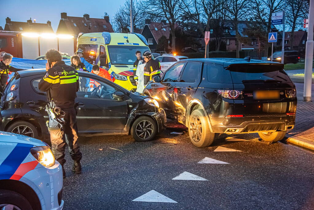 Gewonde bij zware aanrijding