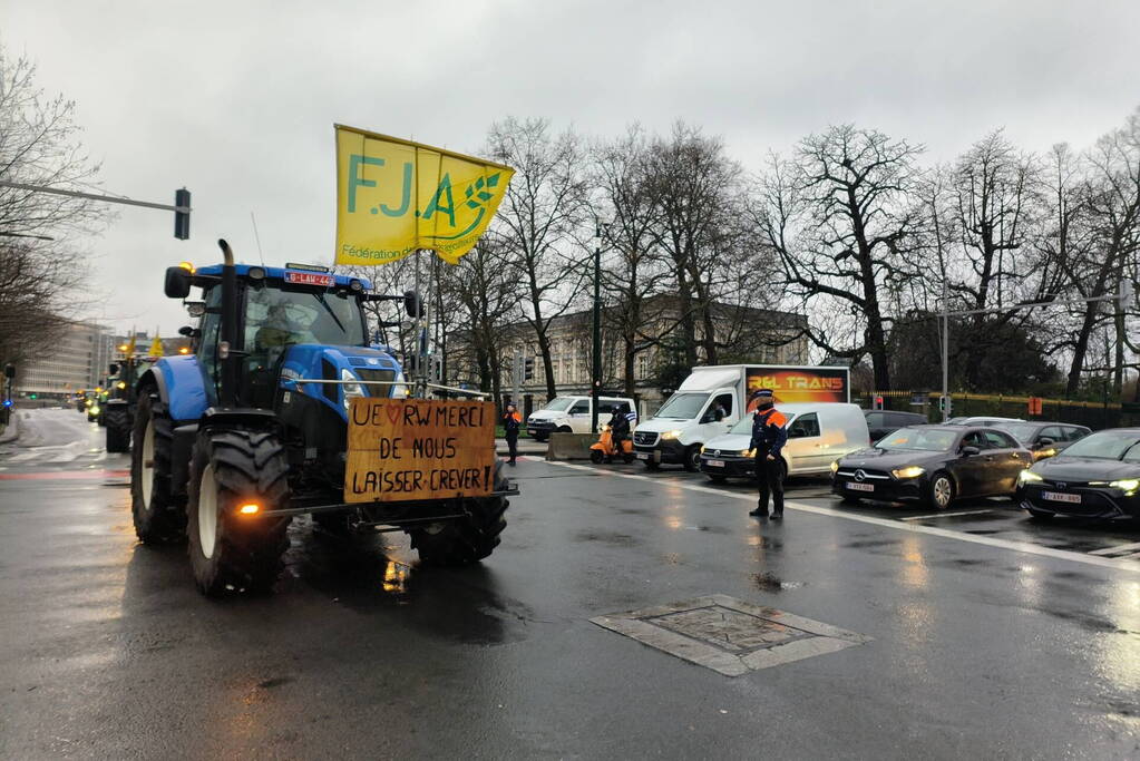 Boeren trekken richting euro parlement