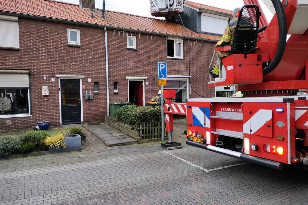 Brandweer ingezet voor brand in schoorsteen