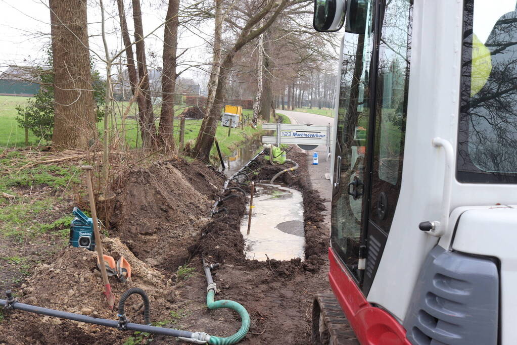 Waterleiding gesprongen bij werkzaamheden