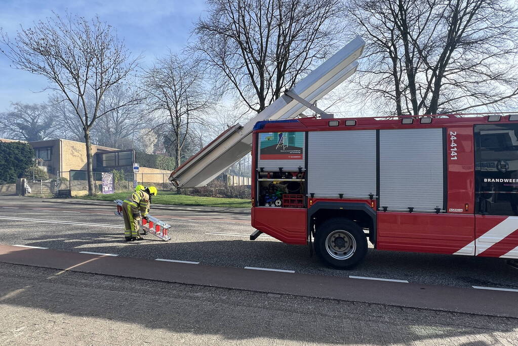 Forse rookontwikkeling bij woningbrand, traumateam ingezet