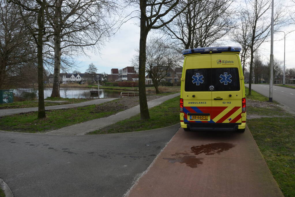 Persoon gecontroleerd na te water raken