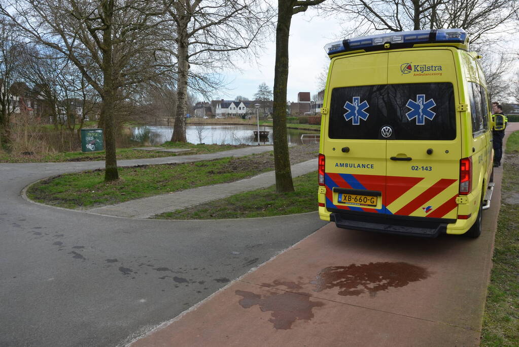 Persoon gecontroleerd na te water raken