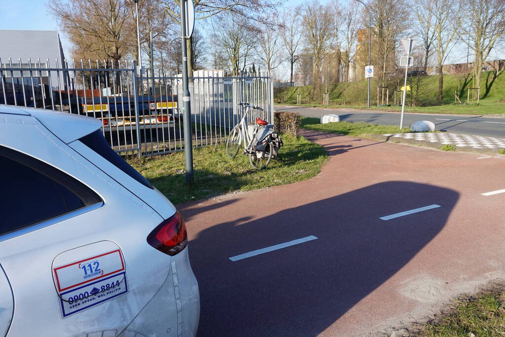 Fietser gewond bij aanrijding op kruising