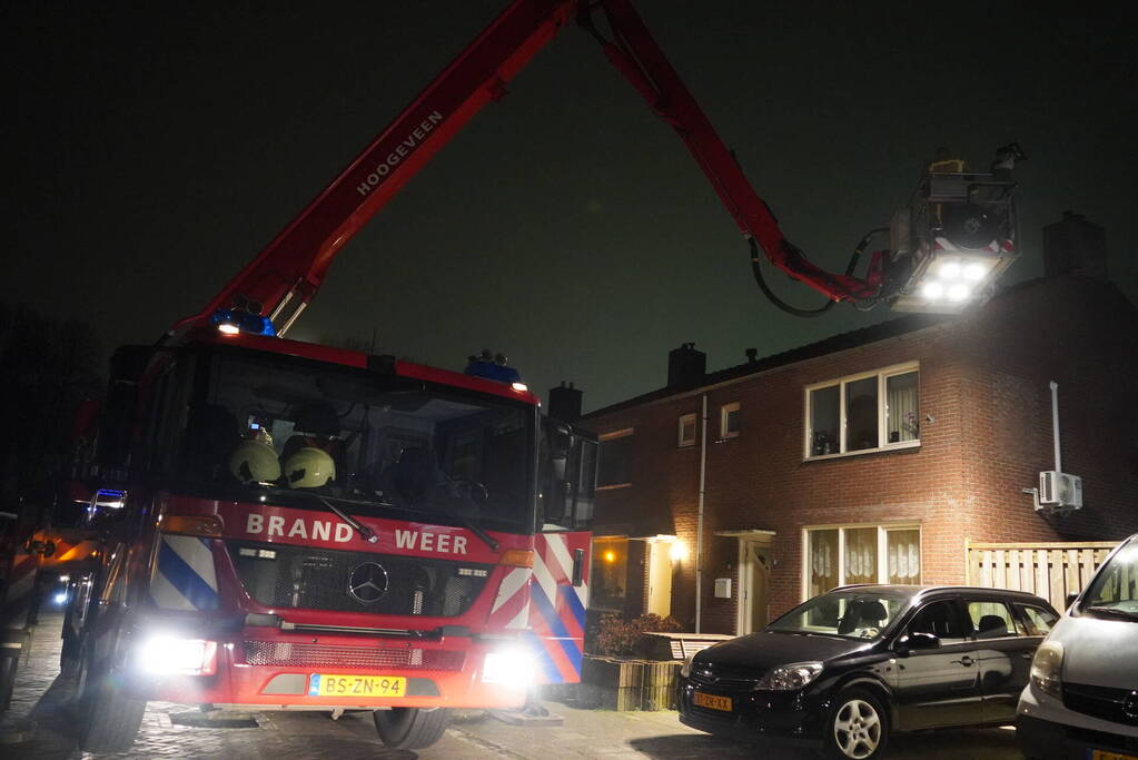 Schoorsteenbrand snel onder controle