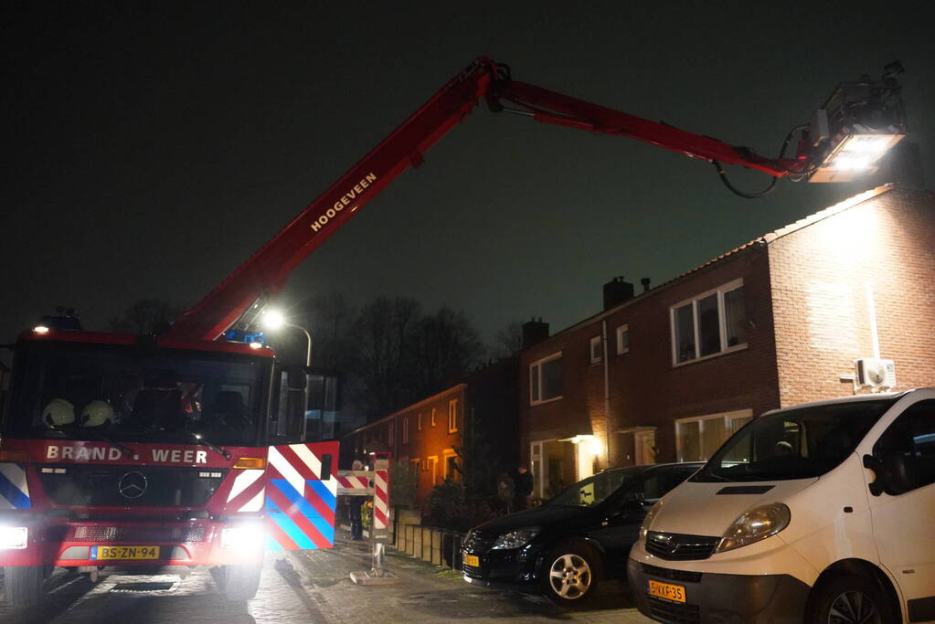 Schoorsteenbrand snel onder controle