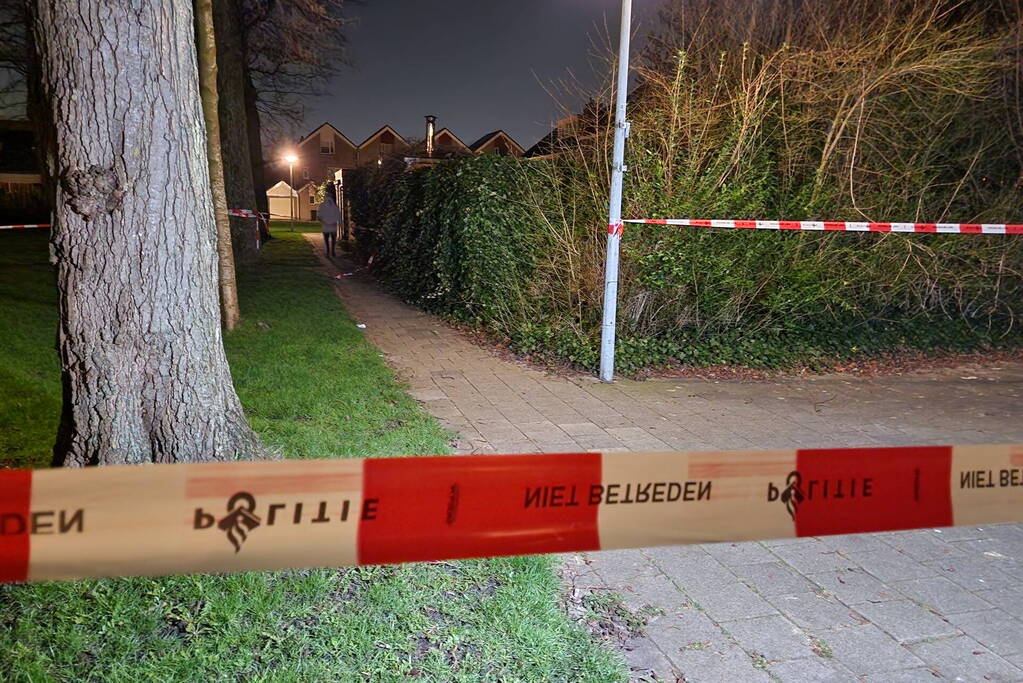 Politieonderzoek bij speelplaats