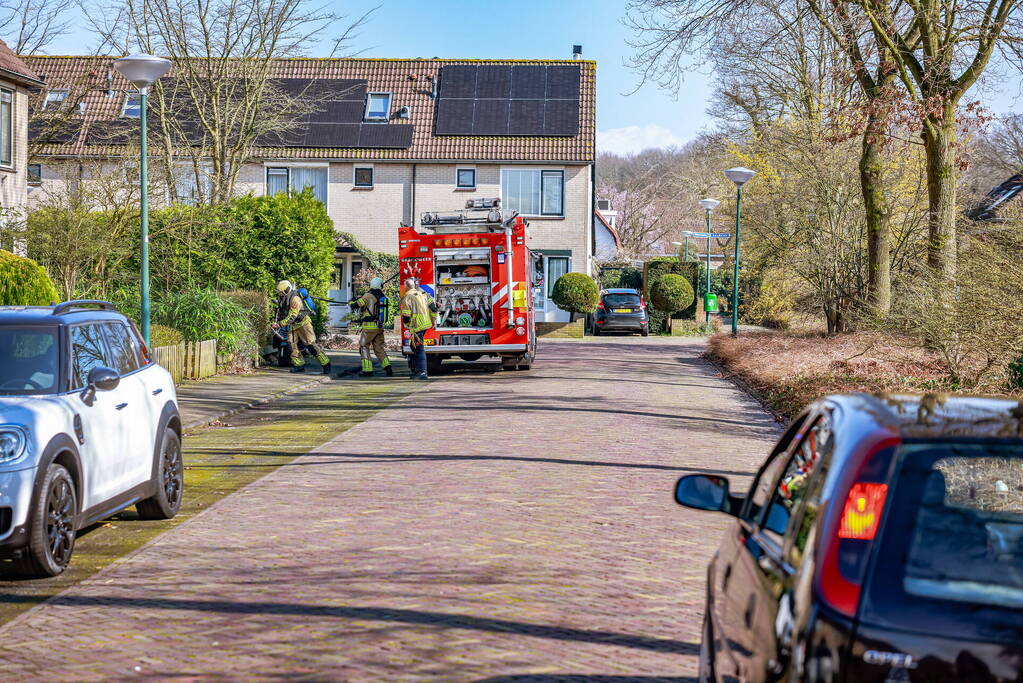 Hulpdiensten groots ingezet na brand in woning