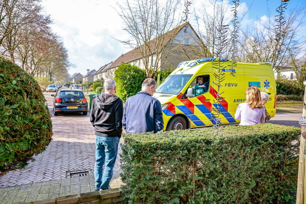 Hulpdiensten groots ingezet na brand in woning