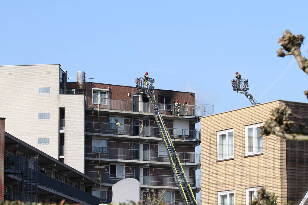 Appartement onbewoonbaar na uitslaande brand