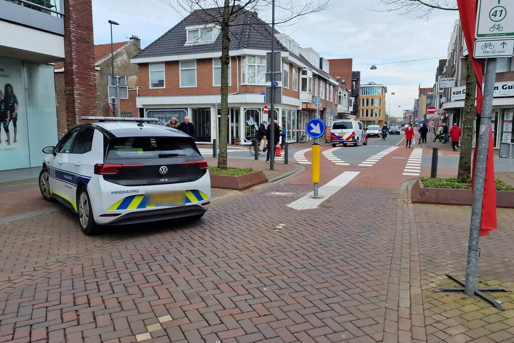 Politie lost schoten na gewapende overval