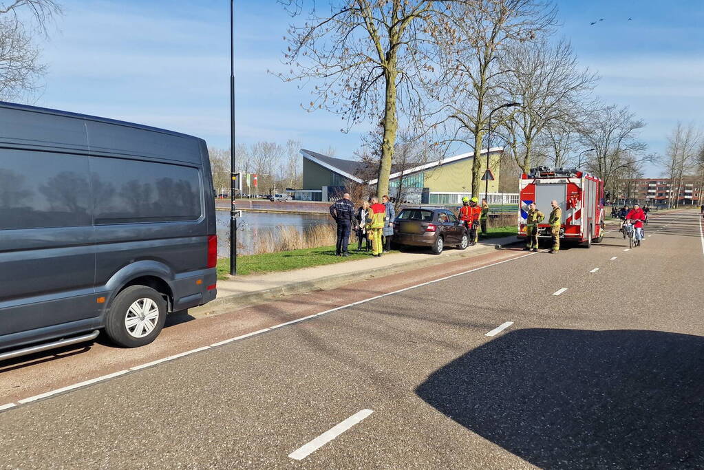 Politie lost schoten na gewapende overval