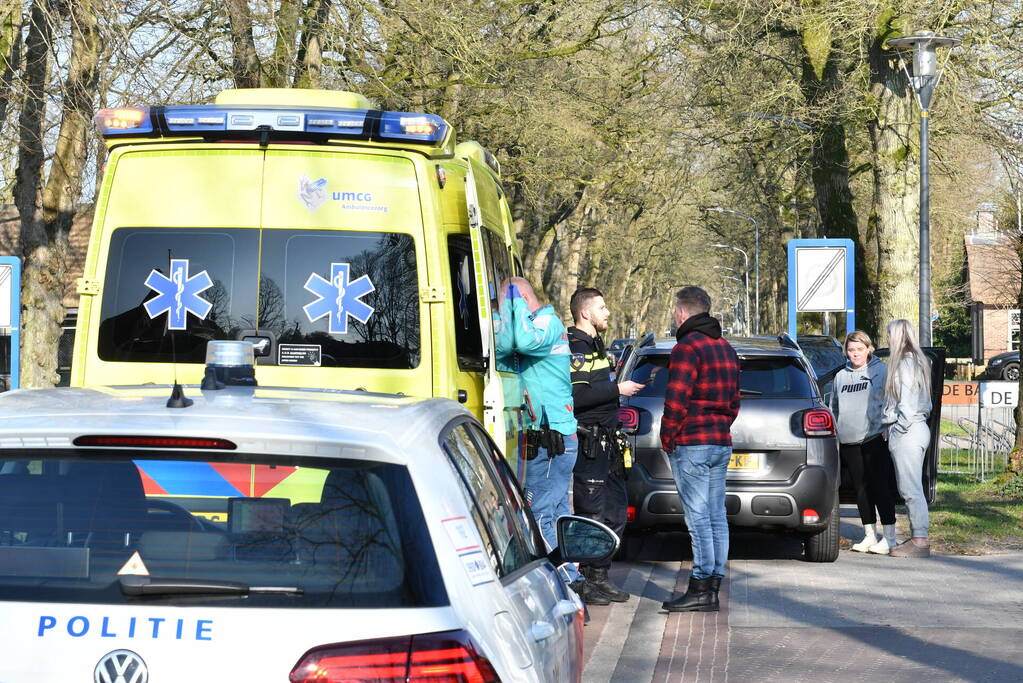 Jonge fietser aangereden door auto