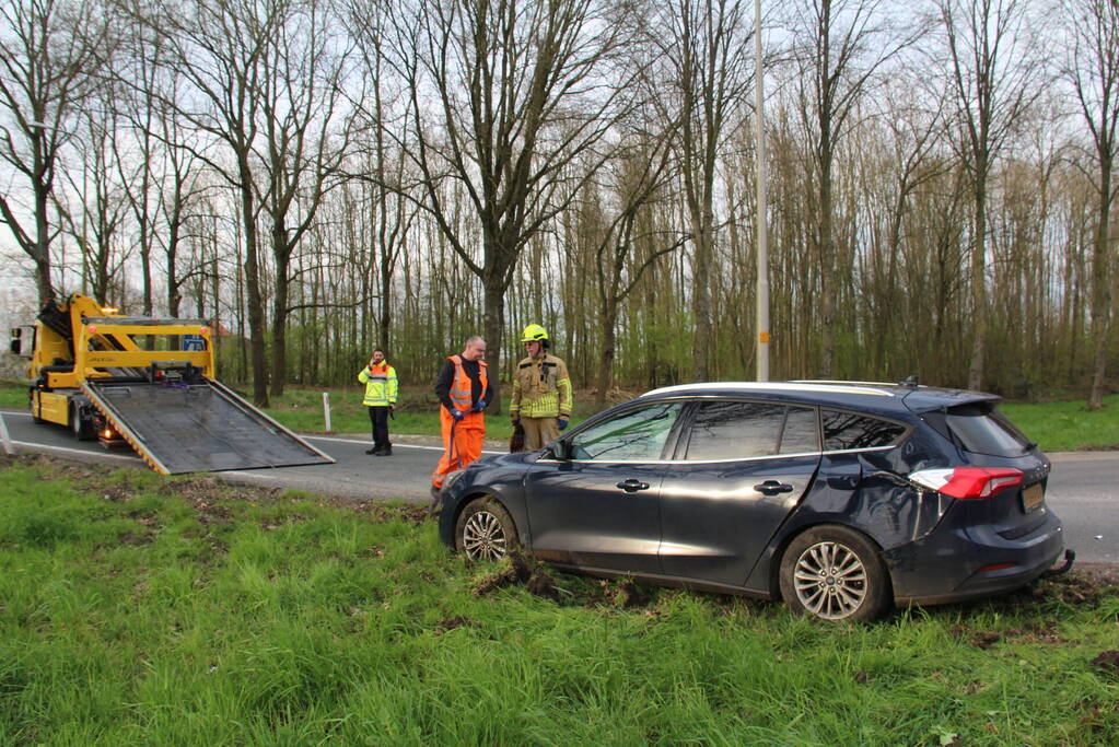 Veel schade bij ongeval op kruising