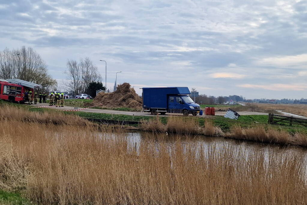 Onderzoek naar gedumpte vaten met mogelijk drugsafval