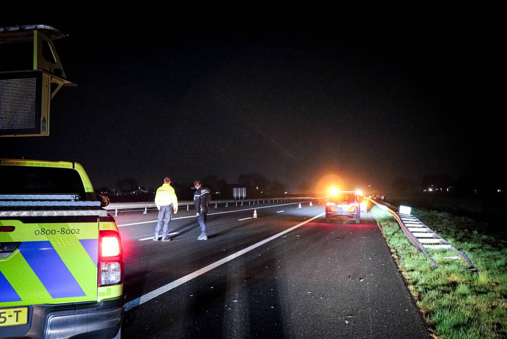 Grote verkeershinder door ongeval met twee auto's