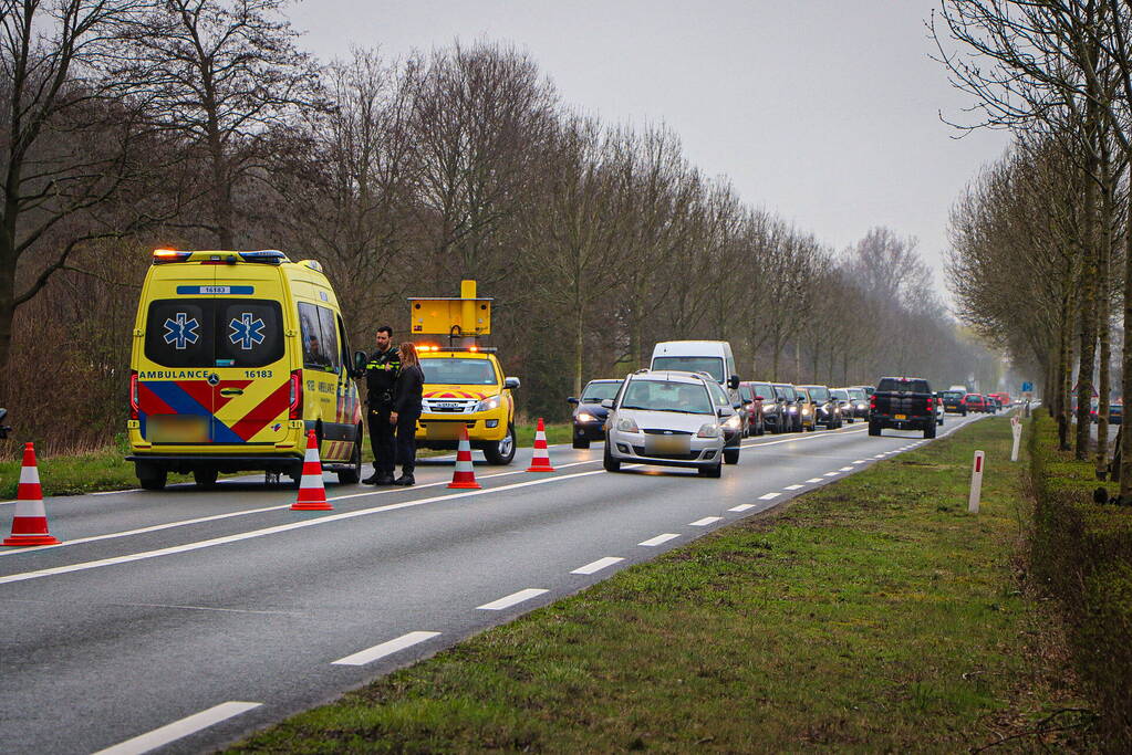 Flinke file door eenzijdig ongeval met motor