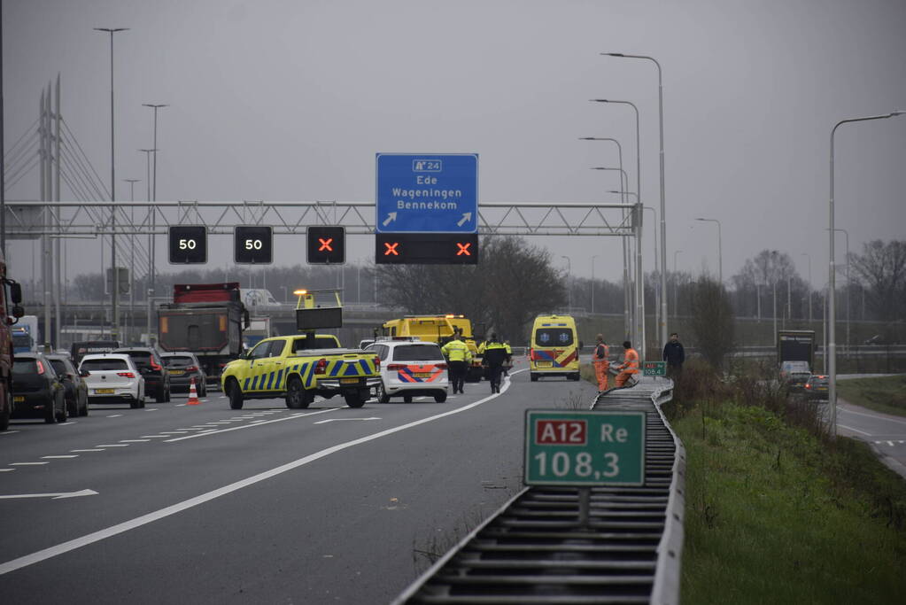 Flinke schade door ongeval op snelweg