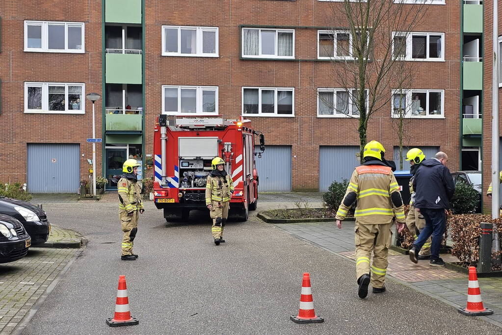 Gaslucht in meerdere portieken geroken