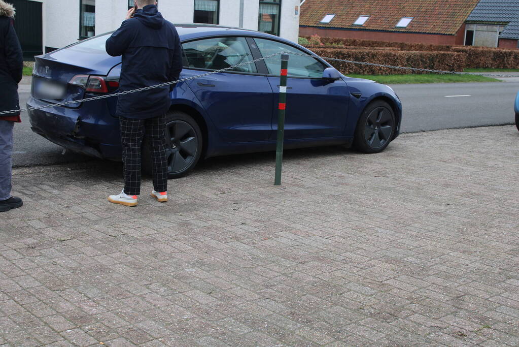 Flinke schade bij kop-staartbotsing