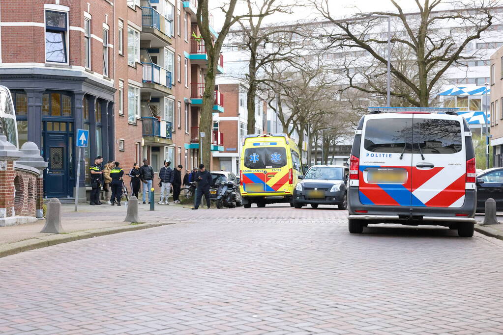 Scooter geschept door personenauto