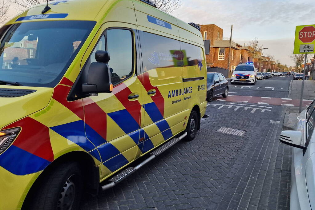 Bestuurster zonder rijbewijs rijdt fietser aan