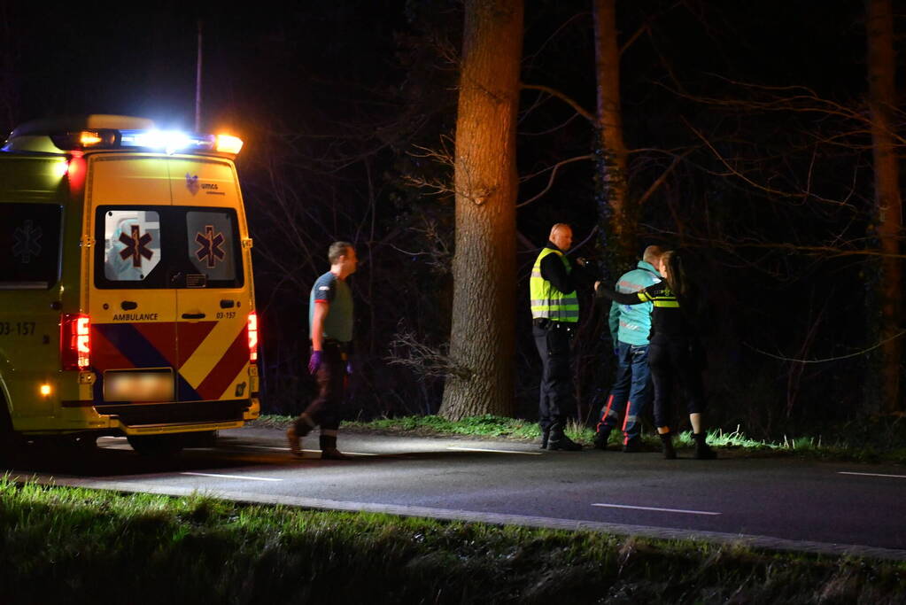 Fietser zwaargewond bij ongeval met auto