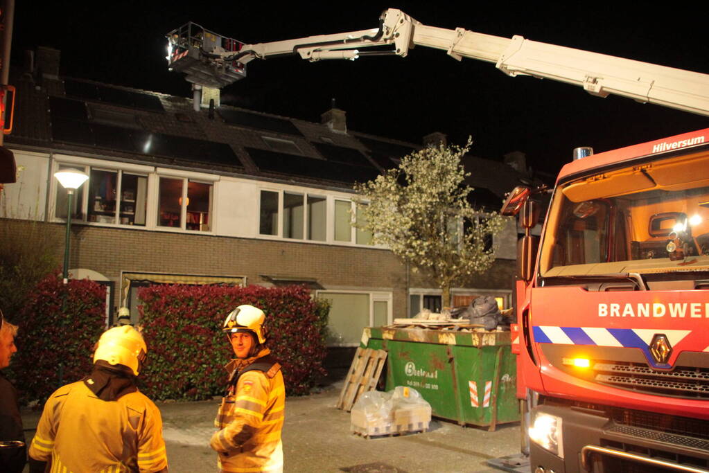 Schoorsteen geveegd na brand