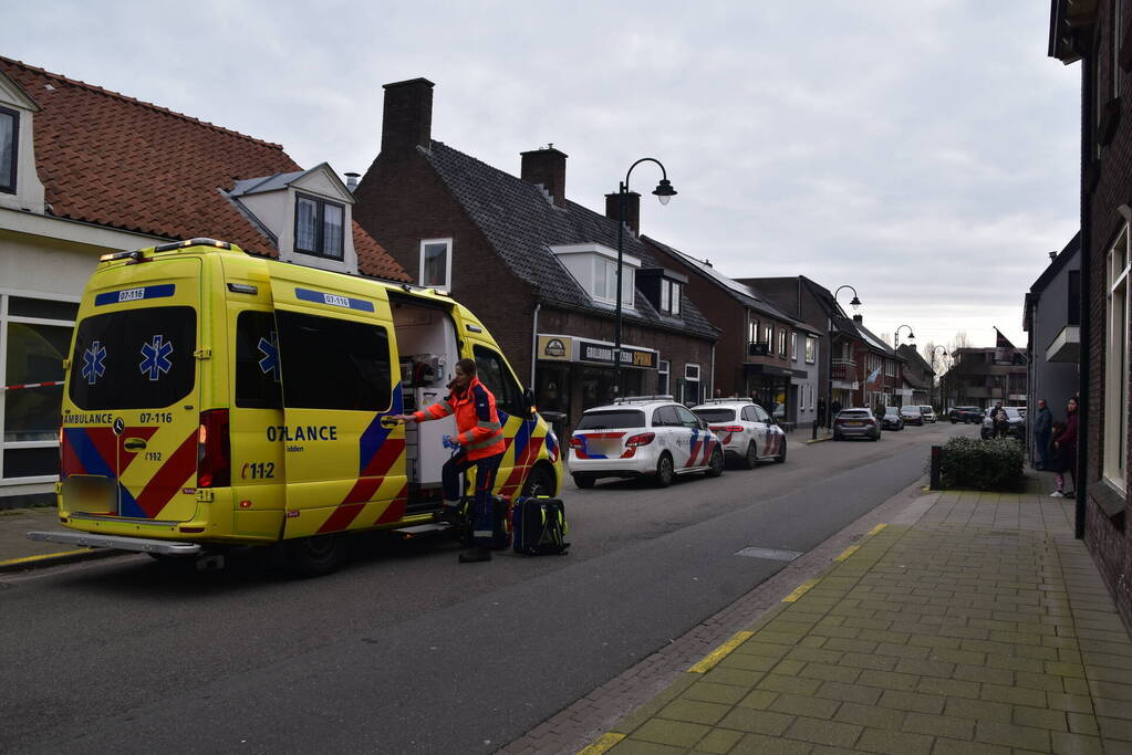 Twee personen gewond bij steekpartij in woning