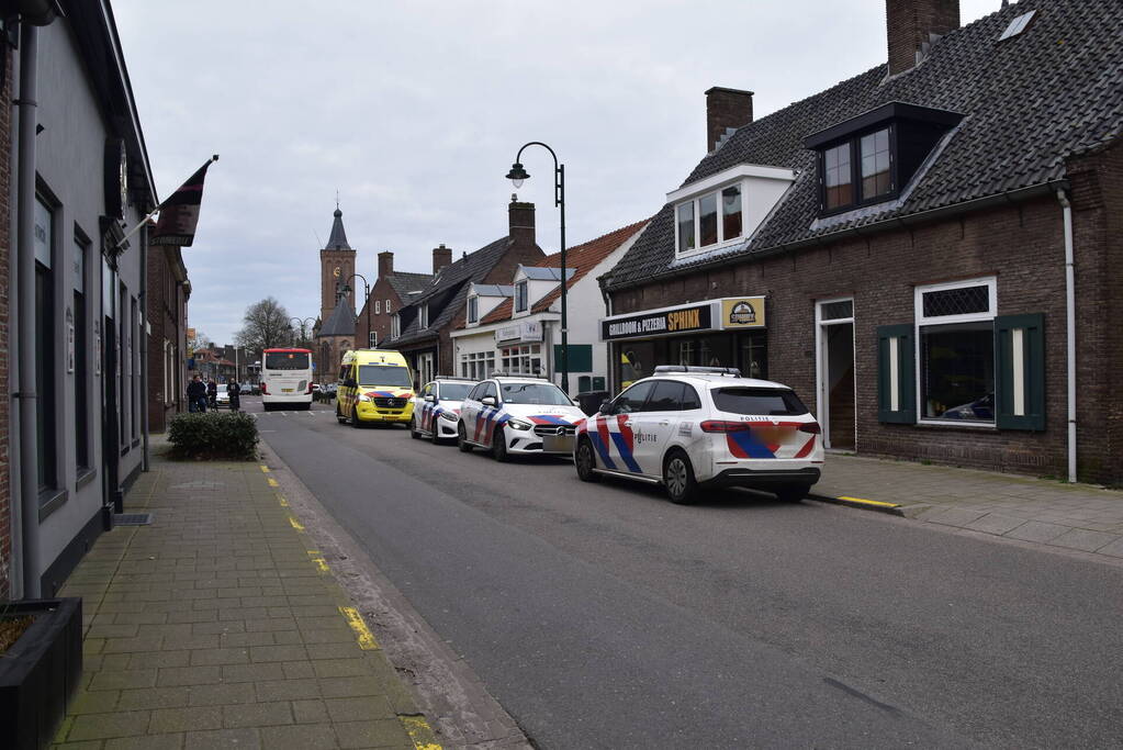 Twee personen gewond bij steekpartij in woning