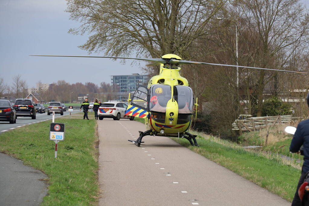 Wielrenner ernstig gewond na val