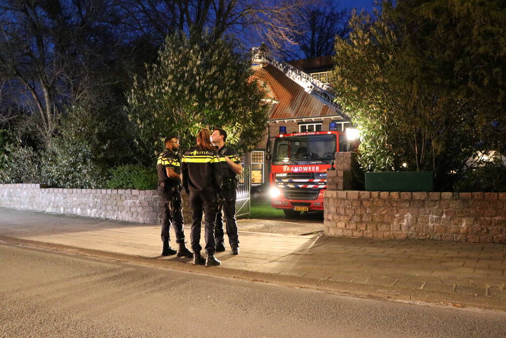 Weg afgesloten wegens schoorsteenbrand