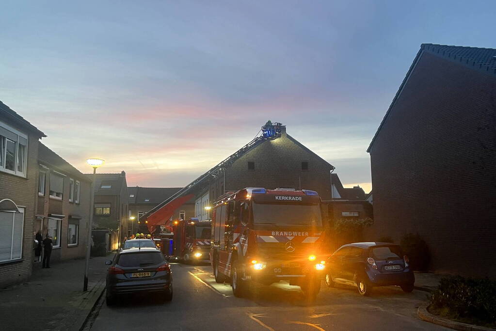 Brandweer ingezet voor schoorsteenbrand