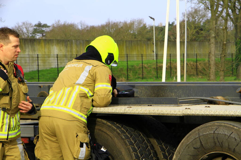 Rookontwikkeling bij chassis van vrachtwagen