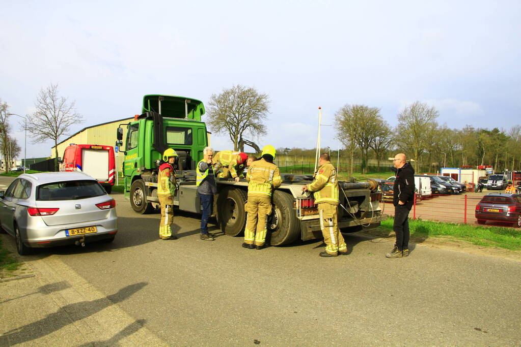 Rookontwikkeling bij chassis van vrachtwagen