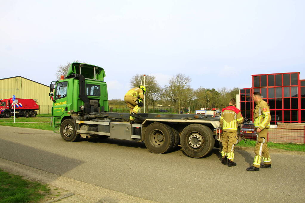 Rookontwikkeling bij chassis van vrachtwagen