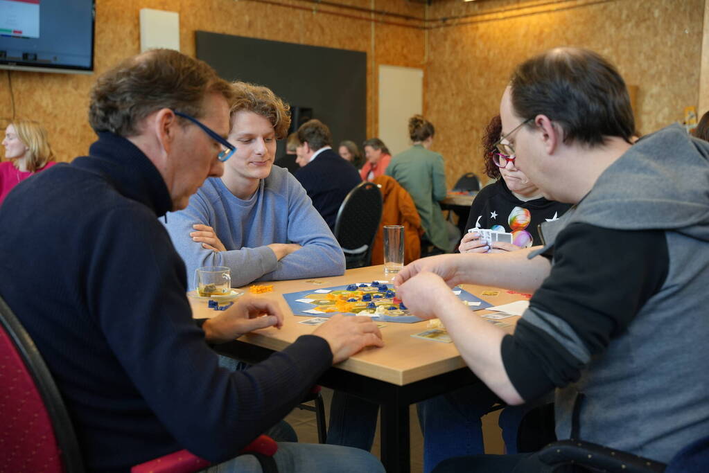 Liefhebbers van Kolonisten van Catan spelen toernooi