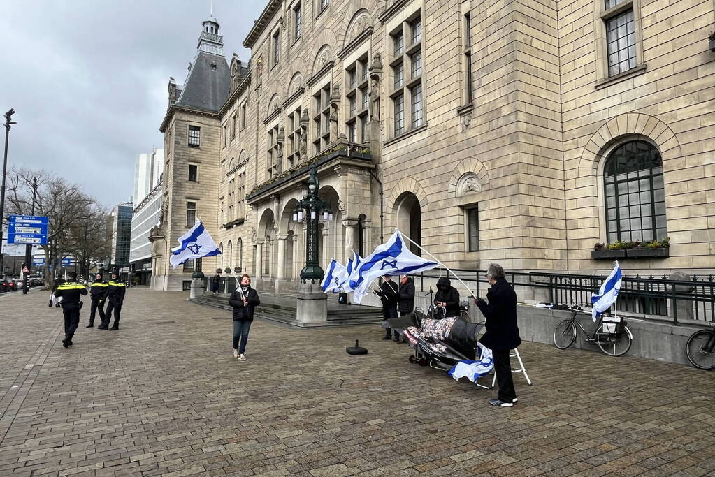 Pro Israël demonstratie voor stadhuis