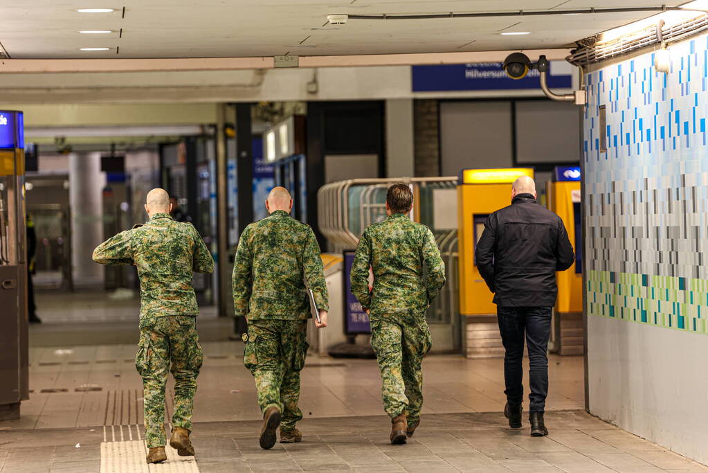 Flinke schade en vertragingen door plofkraak