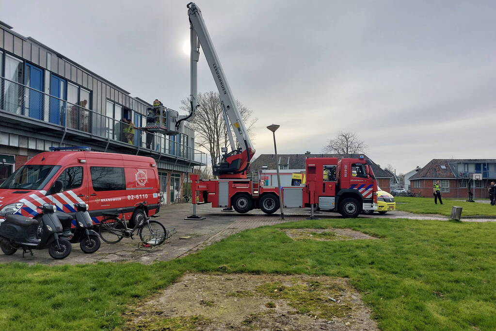 Traumateam assisteert bij medische noodsituatie