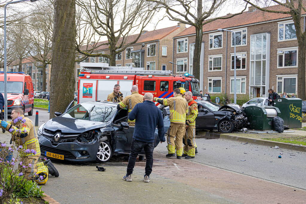 Twee gewonden bij ernstig ongeval op kruising