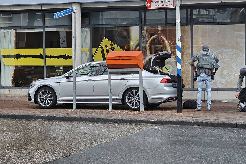 Arrestatieteam bij ernstig incident in centrum, ruim 150 woningen ontruimd