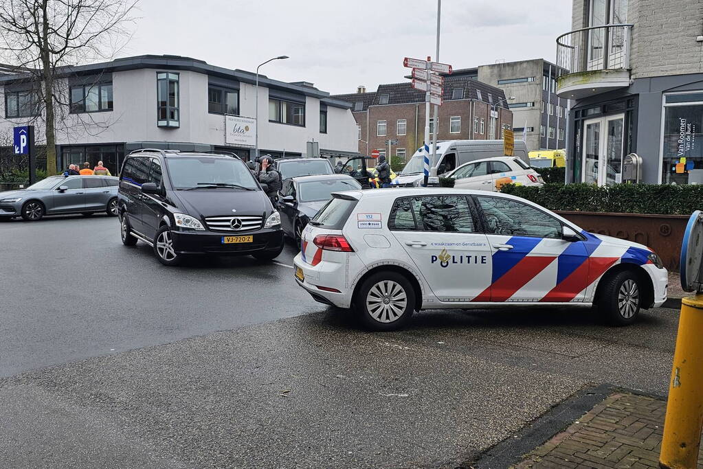 Arrestatieteam bij ernstig incident in centrum, ruim 150 woningen ontruimd