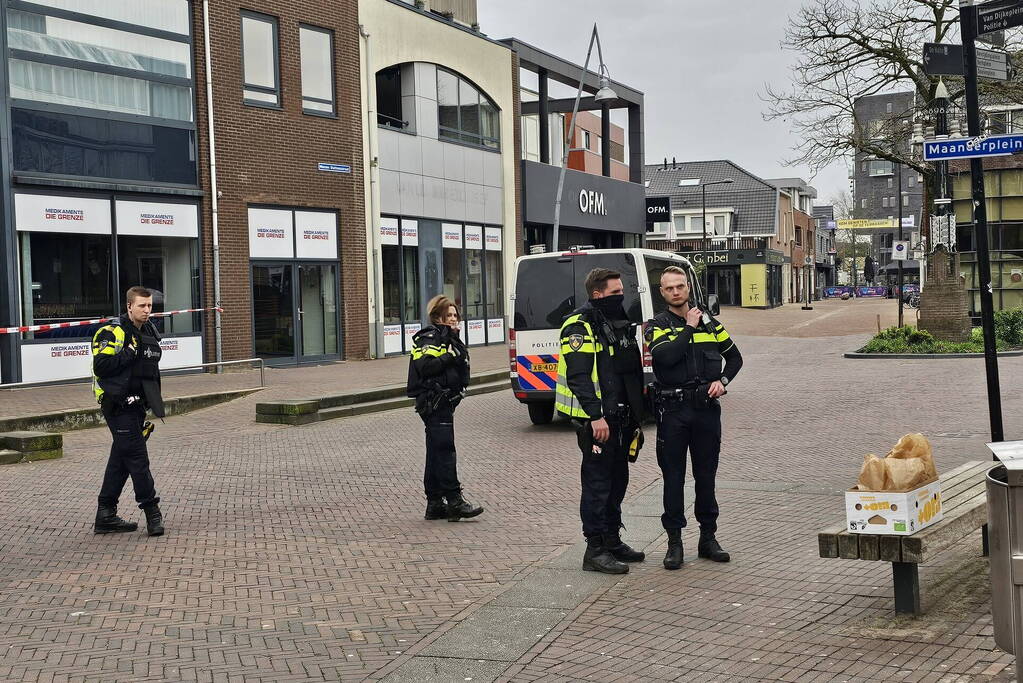 Arrestatieteam bij ernstig incident in centrum, ruim 150 woningen ontruimd