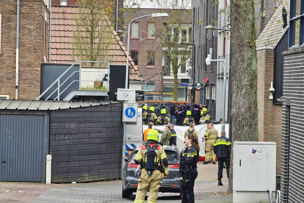 Arrestatieteam bij ernstig incident in centrum, ruim 150 woningen ontruimd