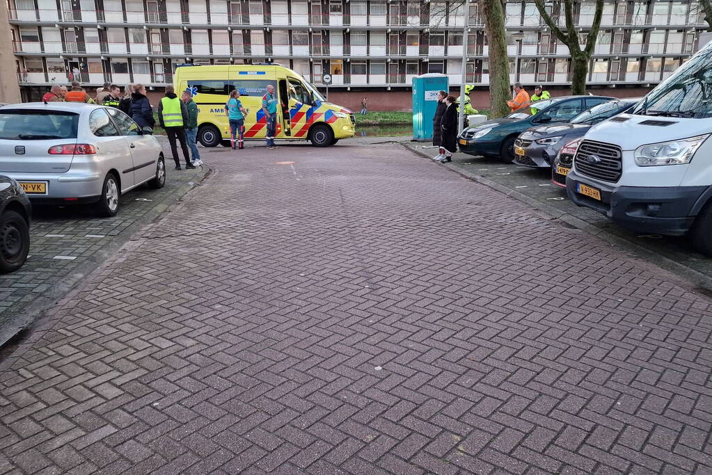 Motorrijder ernstig gewond na val