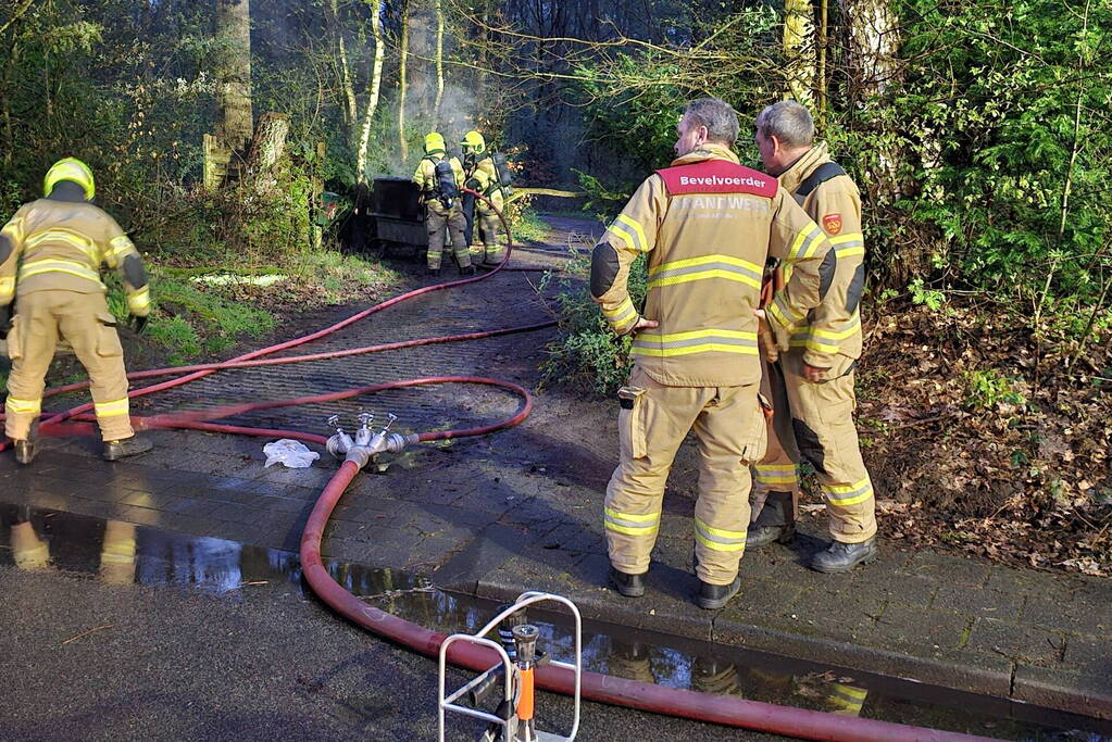 Flinke rookontwikkeling bij containerbrand