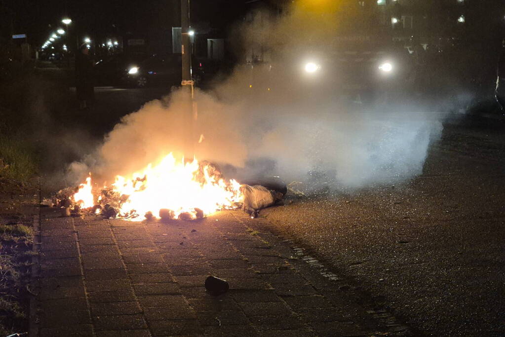 Flinke rookontwikkeling door afvalbrand